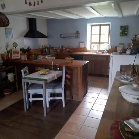 ベッド・アンド・ブレックファスト Bed And Cepes *